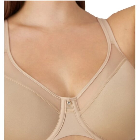 One Smooth U Ultra Light Underwire Bra STYLE #DF3439, size 40D - Picture 3 of 13